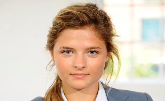 louisa jacobson